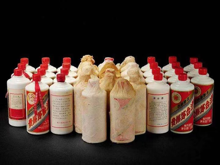 梨林镇日照岚山回收酒价格哪里回收(附近上门回收茅台酒）?